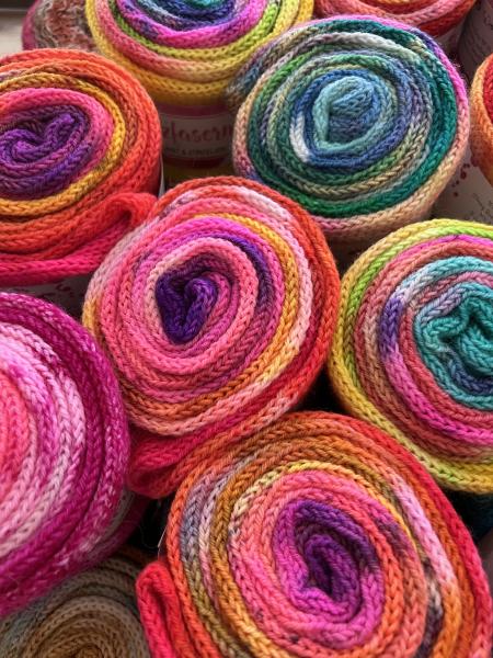 No 25 Absolutes Überraschungspäckchen Sockblank - nachhaltig & bunt!